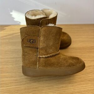 UGG Keelan Chestnut Suede Sheepskin Toddler Boots 1096089T Size 4/5